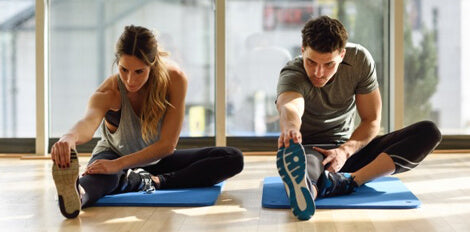 Foam roller övningar: 5 övningar att göra med en foam roller