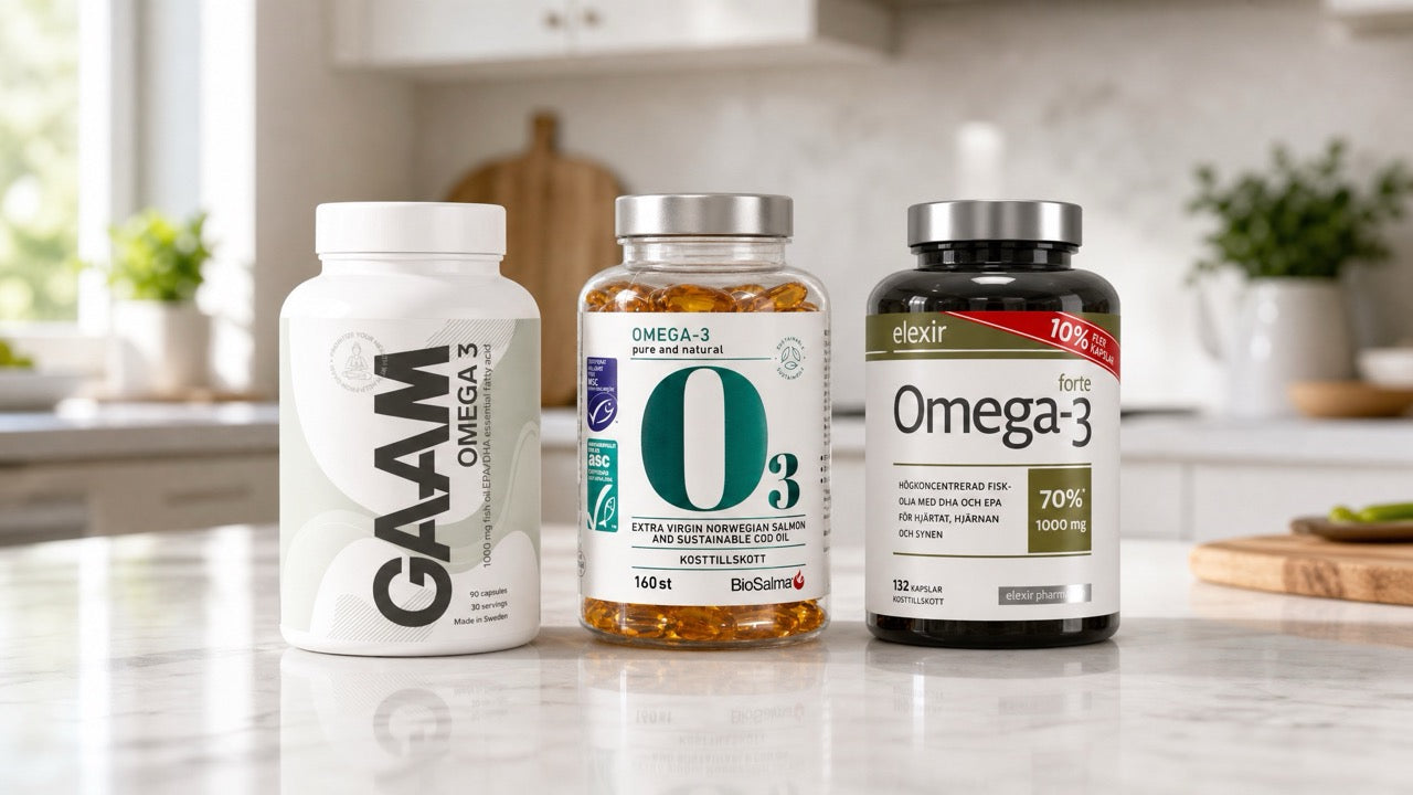 GAAM Omega-3 90 caps BioSalma Omega-3 Cod & Salmon oil 800 mg 160 caps Elexir Pharma Omega-3 Forte 132 caps i ett ljust kök