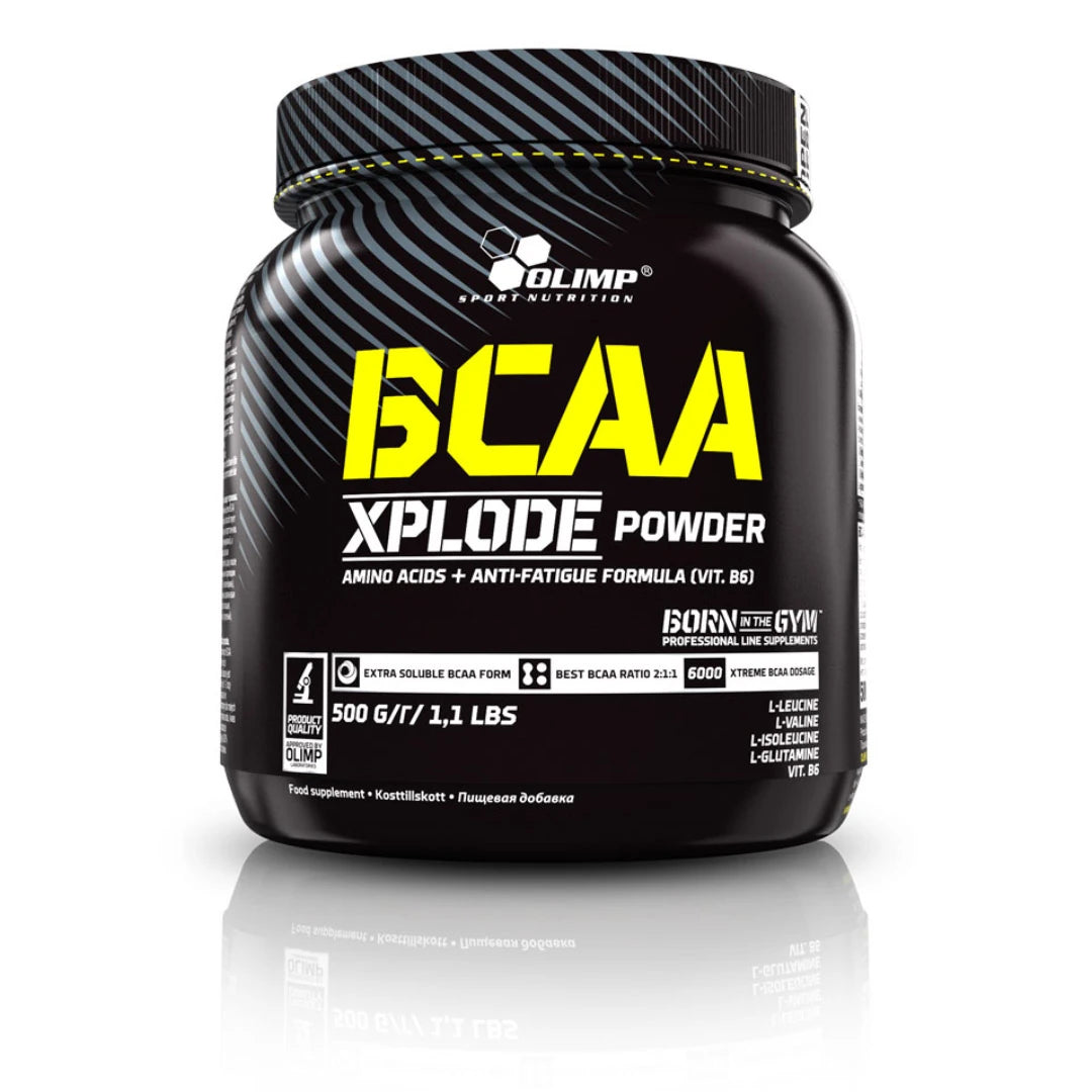 Olimp BCAA Xplode 500 g aminosyror i en svart burk med gul och vit textering.
