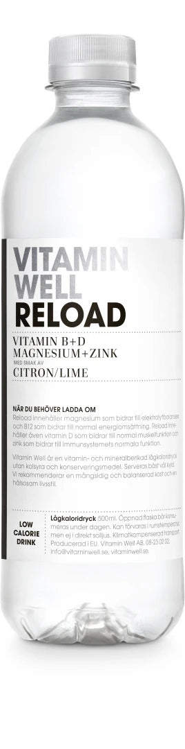 Vitamin Well 500 ml vitamindryck i en klar plastflaska med vit etikett och texten Reload Citron/Lime.
