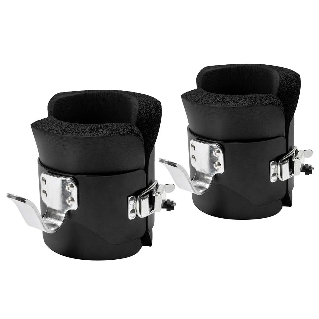 Ett par svarta Virtufit Gravity Inversion Boots med tjock skumvaddering och robusta stålhakar för hängande träning.