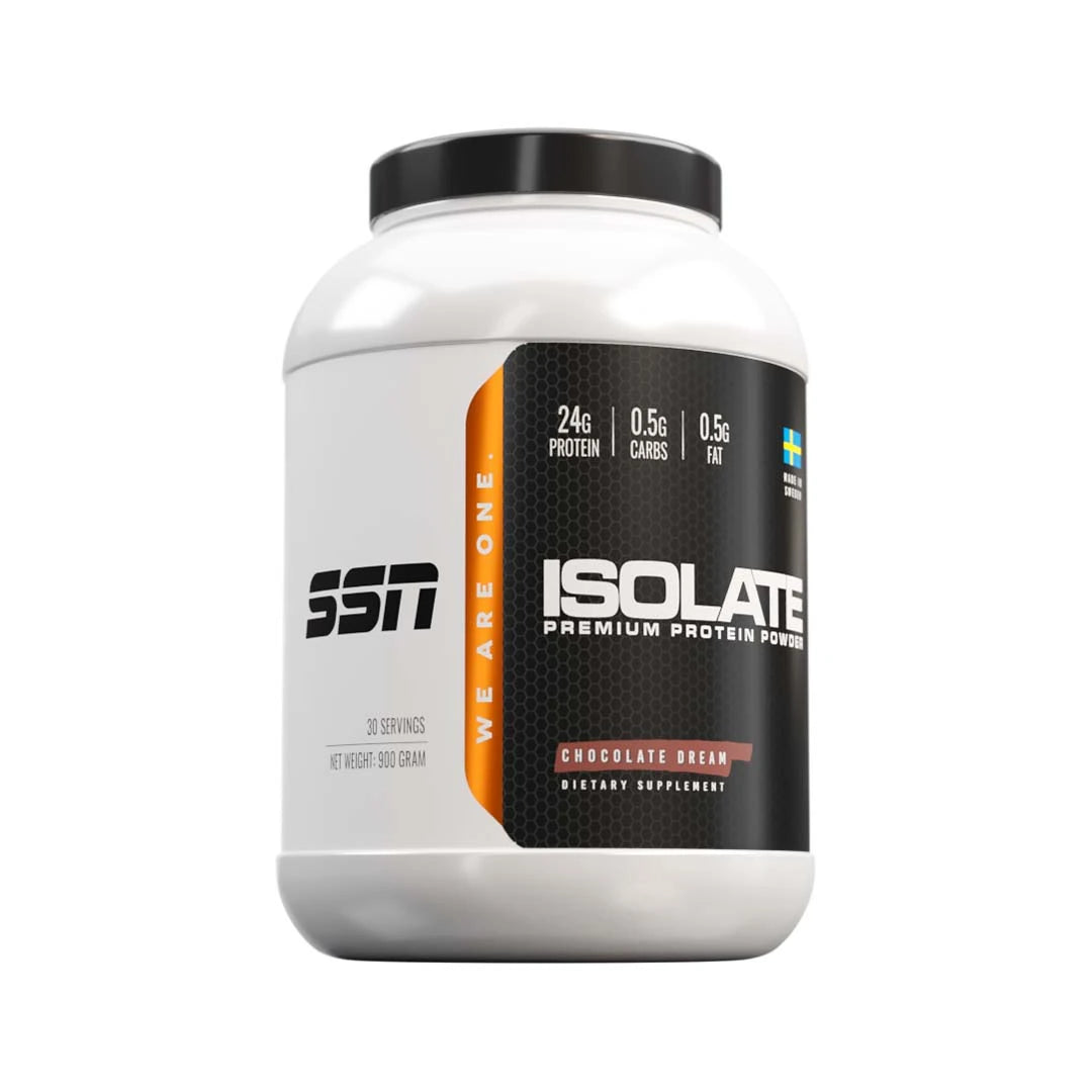 SSN Isolate Protein 900 g proteinpulver i en vit burk med svart lock och etikett för smaken Chocolate Dream.