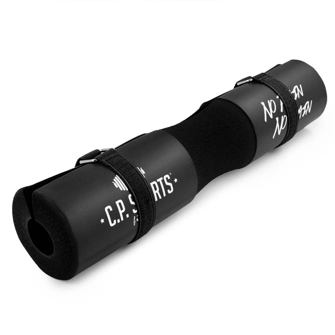 C.P. Sports Barbell Pad Ø 10 cm Black, ett svart nackskydd i skum för skivstång med fästremmar.
