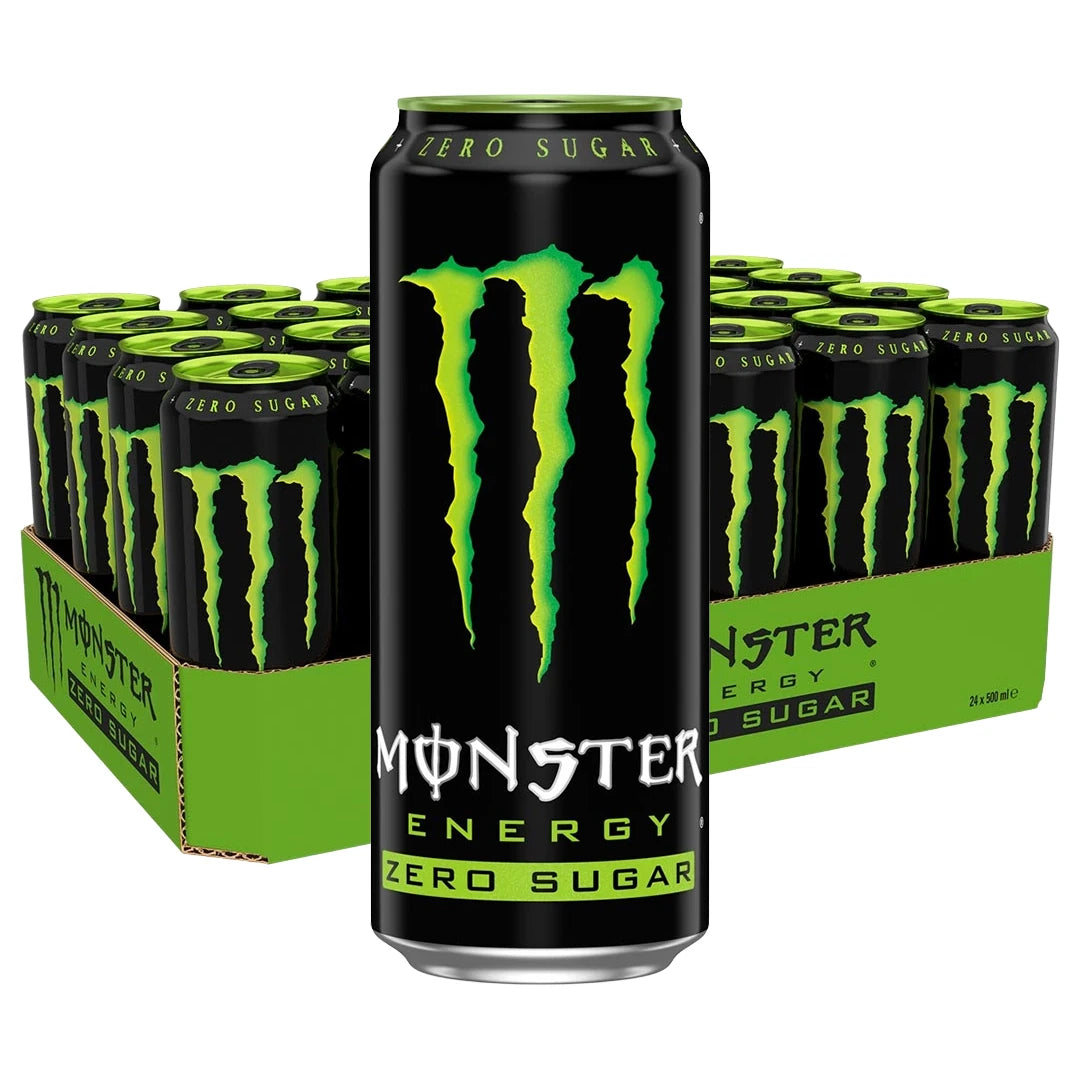 24 x Monster Energy 500 ml Green Zero Sugar energidryck i ett grönt flak fyllt med svarta burkar med grön logotyp.