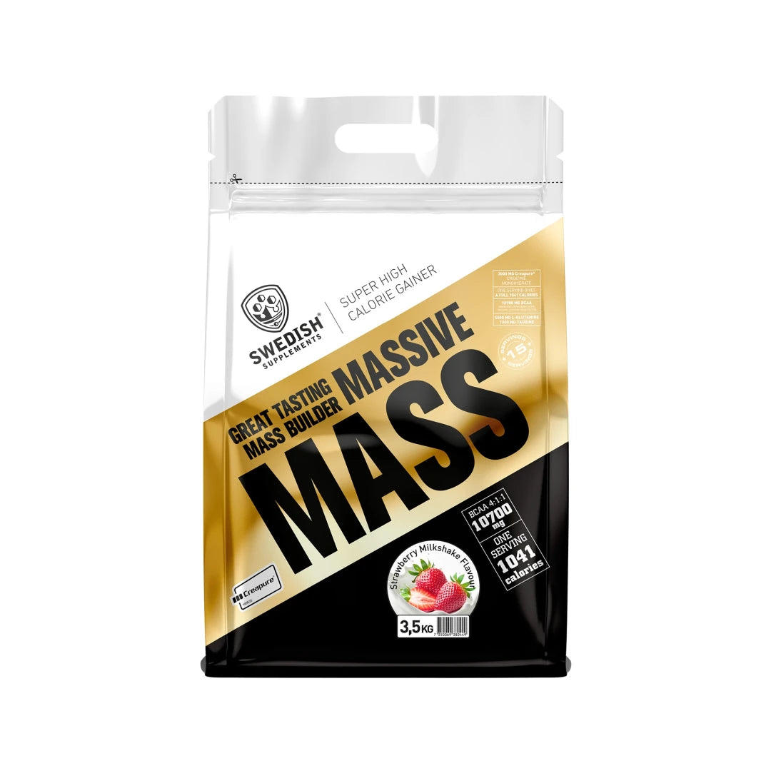 Swedish Supplements Massive Mass 3.5 kg gainer i en vit, guld och svart påse med smaken Strawberry Milkshake.