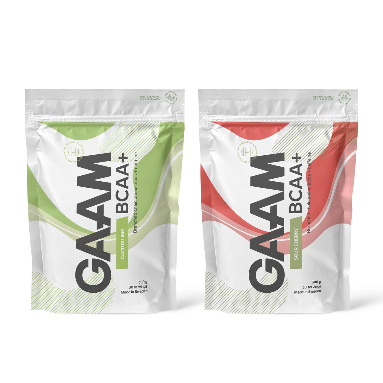 2 x GAAM BCAA + Caffeine 300 g i två vita påsar med gröna och röda detaljer för smakerna Cactus Lime och Sour Cherry.