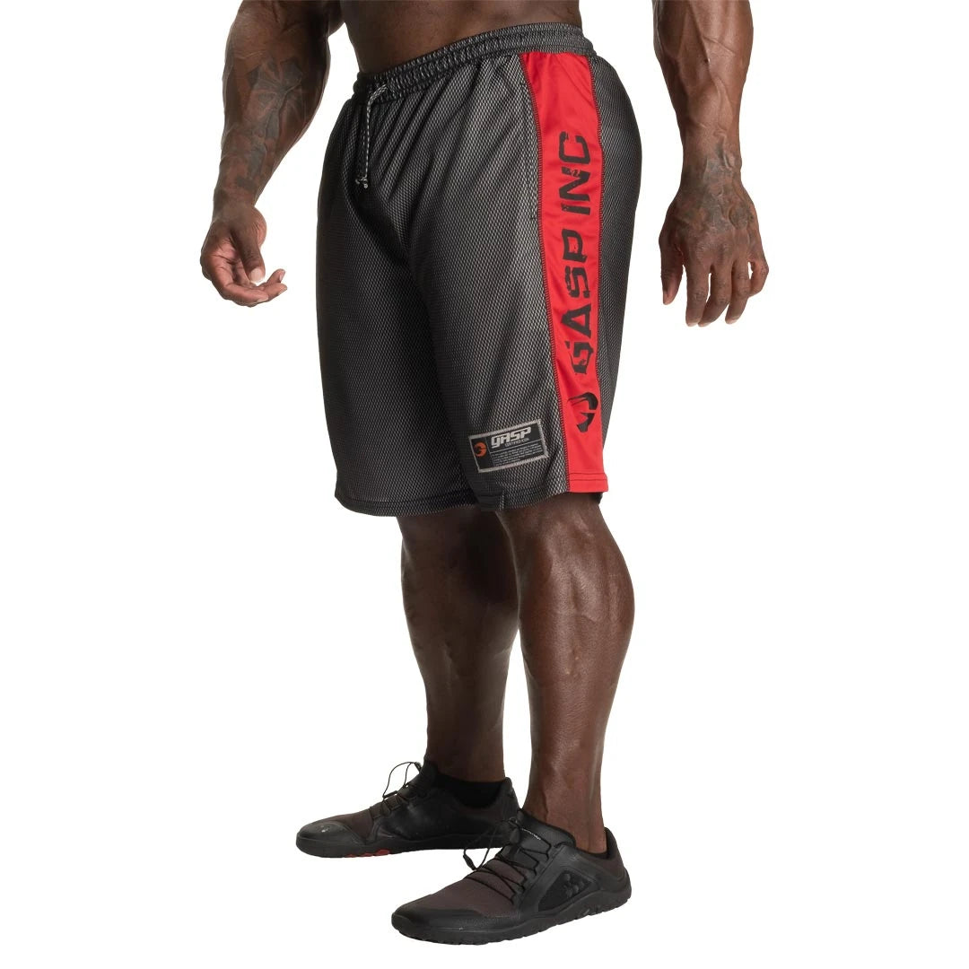 GASP No1 Mesh Shorts Black/Red är svarta träningsshorts i mesh med röd sidorand och stor logga.