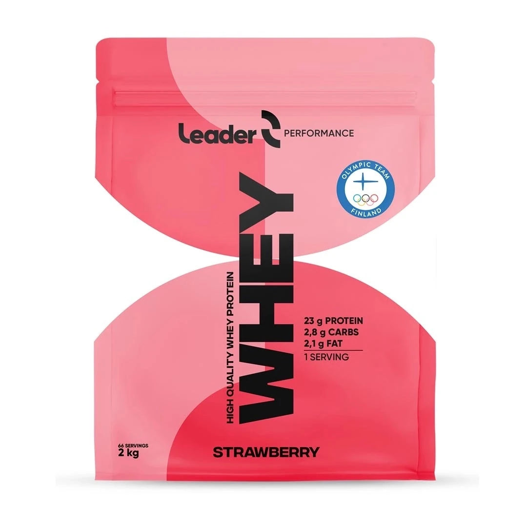 Leader 2 kg proteinpulver i en rosa påse med smaken Strawberry.