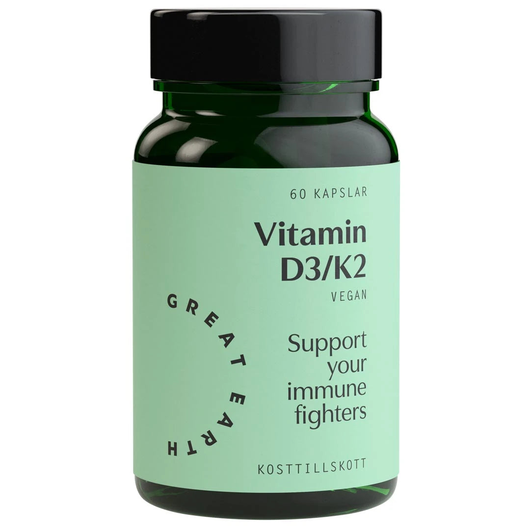 Great Earth Vitamin D3/K2 60 caps i en mörkgrön burk med ljusgrön etikett och svart lock.
