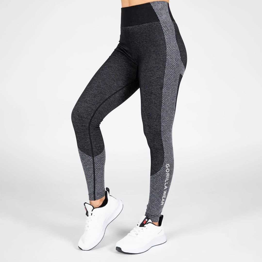 Gorilla Wear Selah Seamless Leggings Black, svarta sömlösa träningstights med hög midja och ljusgrå detaljer., bild 4 av 5