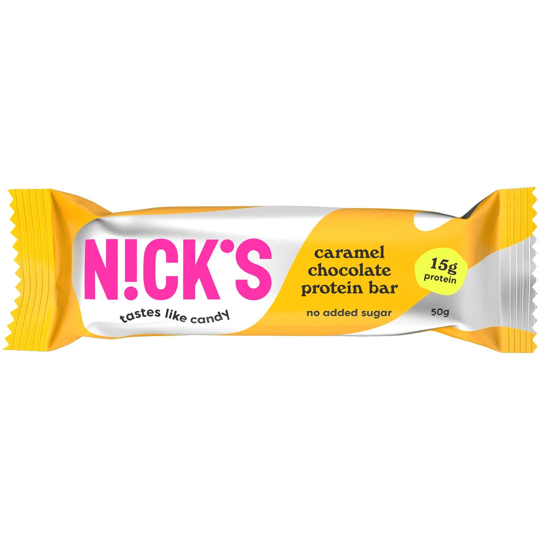NICKS Soft bar 50 g i en vit och gul förpackning med smak av Caramel Chocolate.