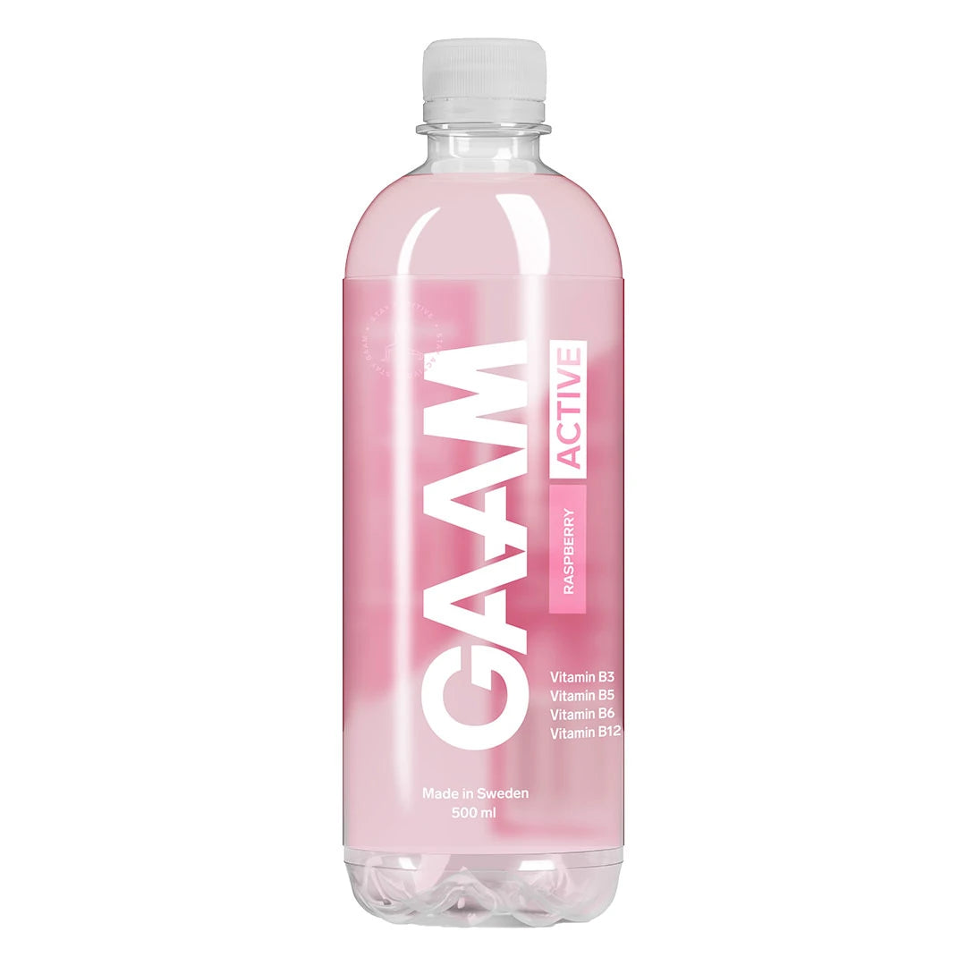 GAAM Vitamindryck 500 ml i en transparent plastflaska med rosa etikett för smaken Active Raspberry.
