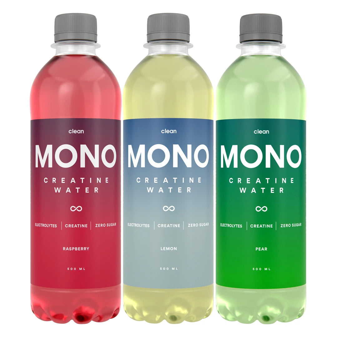 Tre flaskor Clean MONO Creatine Water 500 ml i olika smaker med färgkoordinerade etiketter för Raspberry, Lemon och Pear.