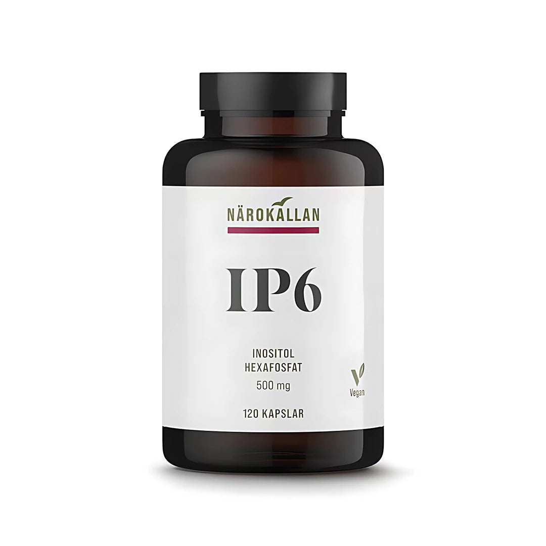 Närokällan IP6 120 caps är ett veganskt kosttillskott i en mörkbrun burk med vit etikett och svart lock.