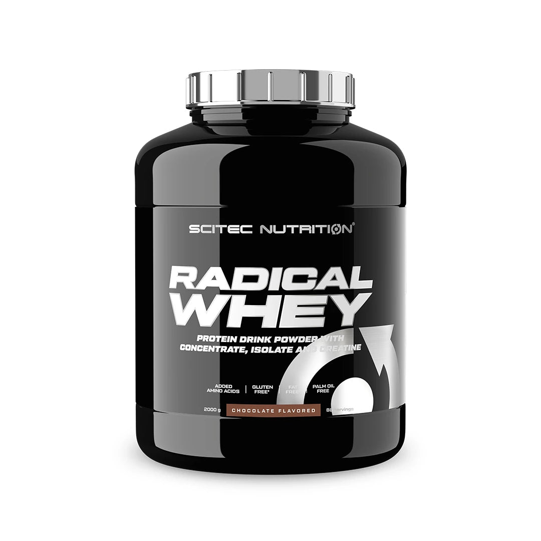 Scitec Nutrition Radical Whey 2 kg proteinpulver i en svart burk med silverdetaljer och smaken Chocolate.