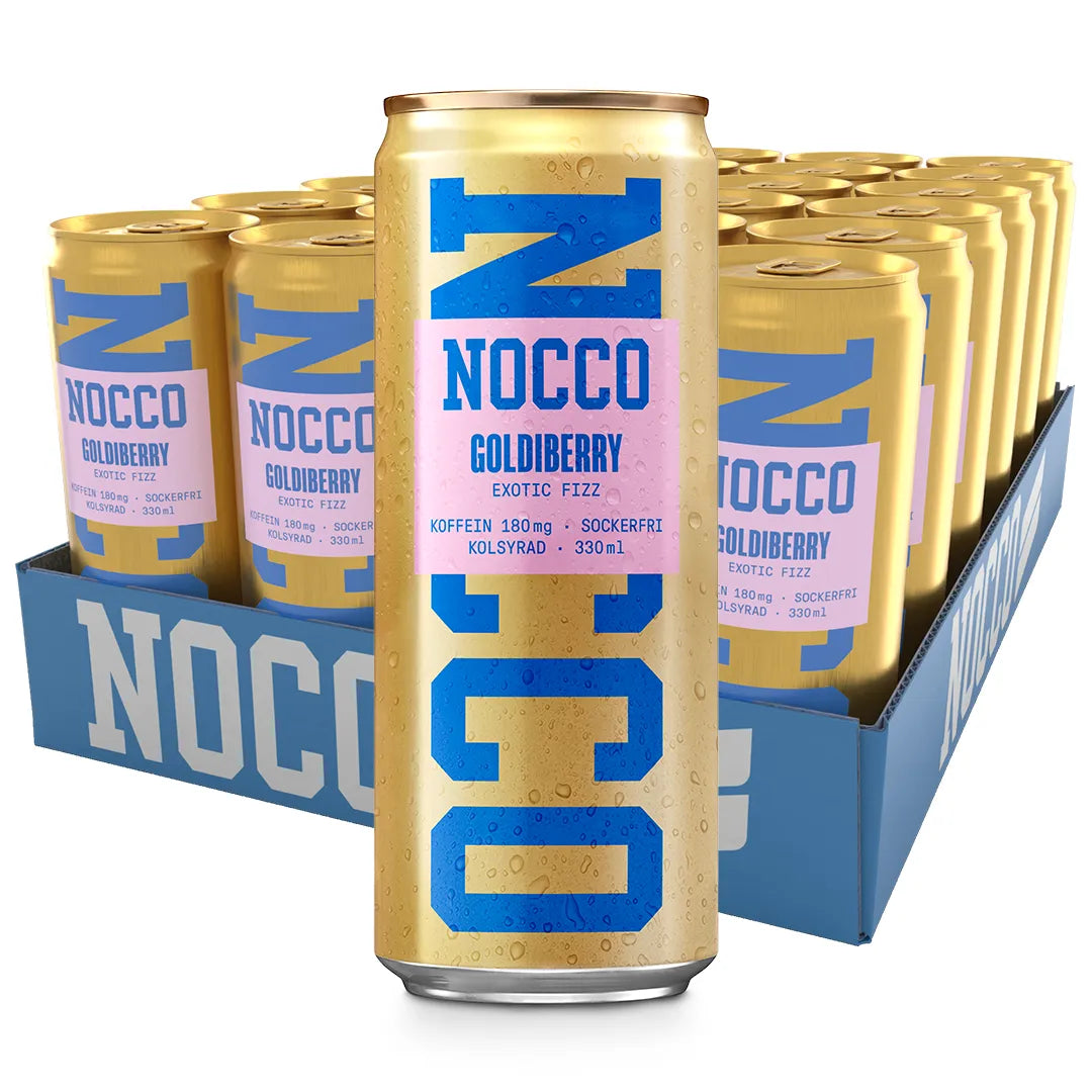 24 x NOCCO Goldiberry 330 ml i ett blått flak med guldiga energidrycksburkar som har blå text och rosa detaljer.