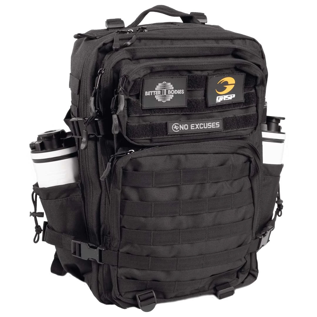 Better Bodies Tactical Backpack Black, en svart ryggsäck i polyester med taktiska fack, patchar och plats för shakers.