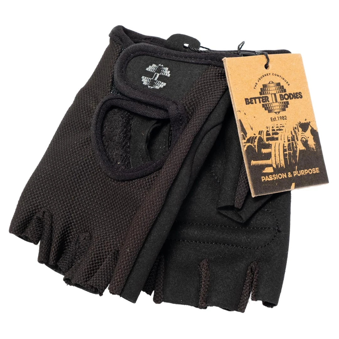 Better Bodies Womens Training Gloves Black, svarta träningshandskar i läder och mesh med kardborrespänne.