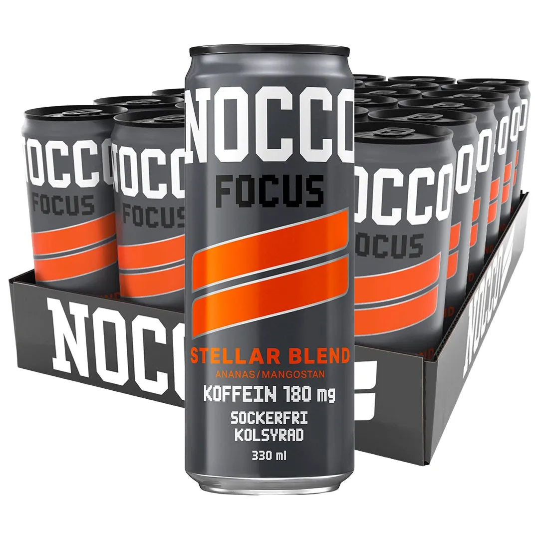 24 x NOCCO FOCUS 330 ml Stellar Blend energidryck i ett svart flak med svarta och orangea burkar.