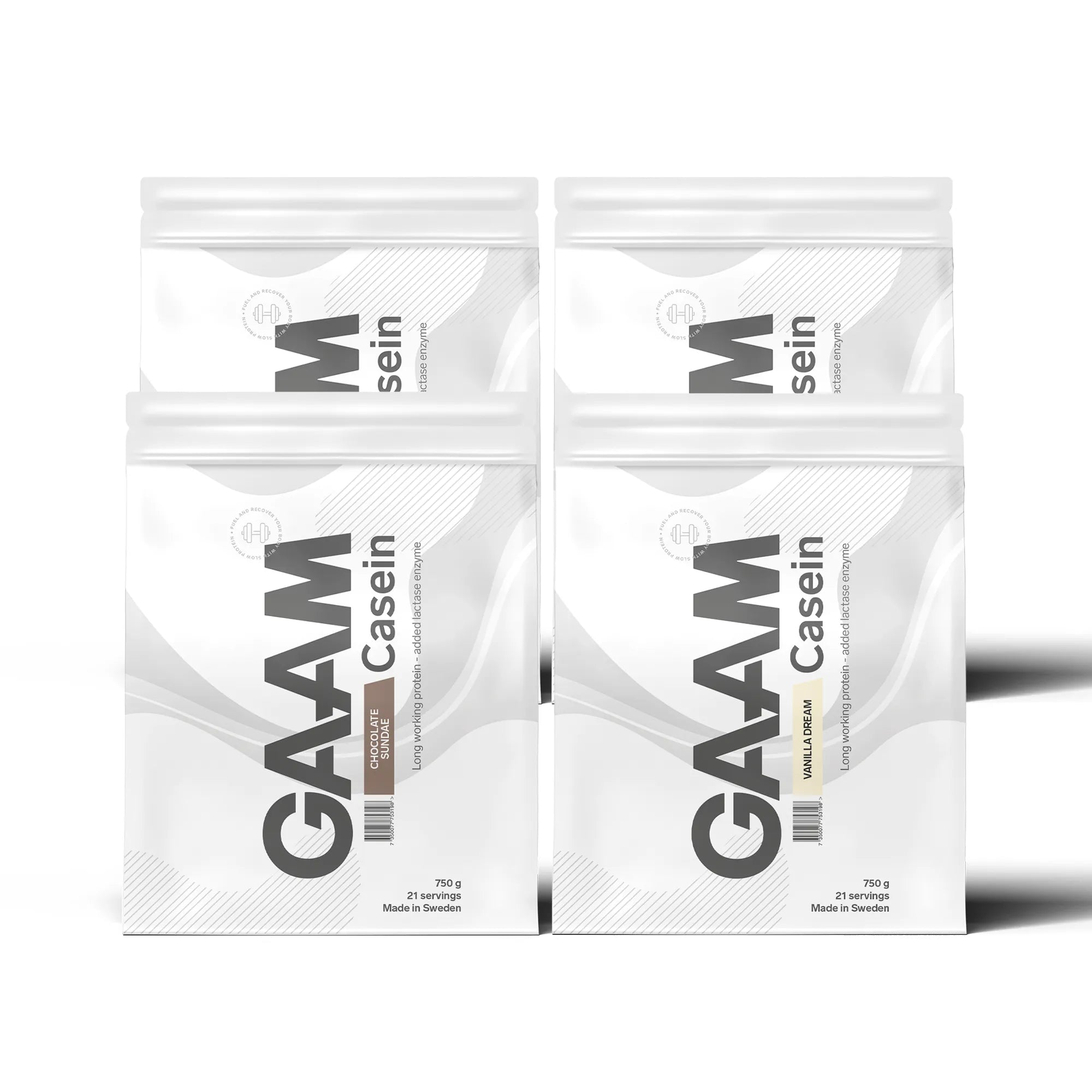 4 x GAAM Casein Kaseinprotein 750 g i fyra vita påsar med grå detaljer för olika smaker.