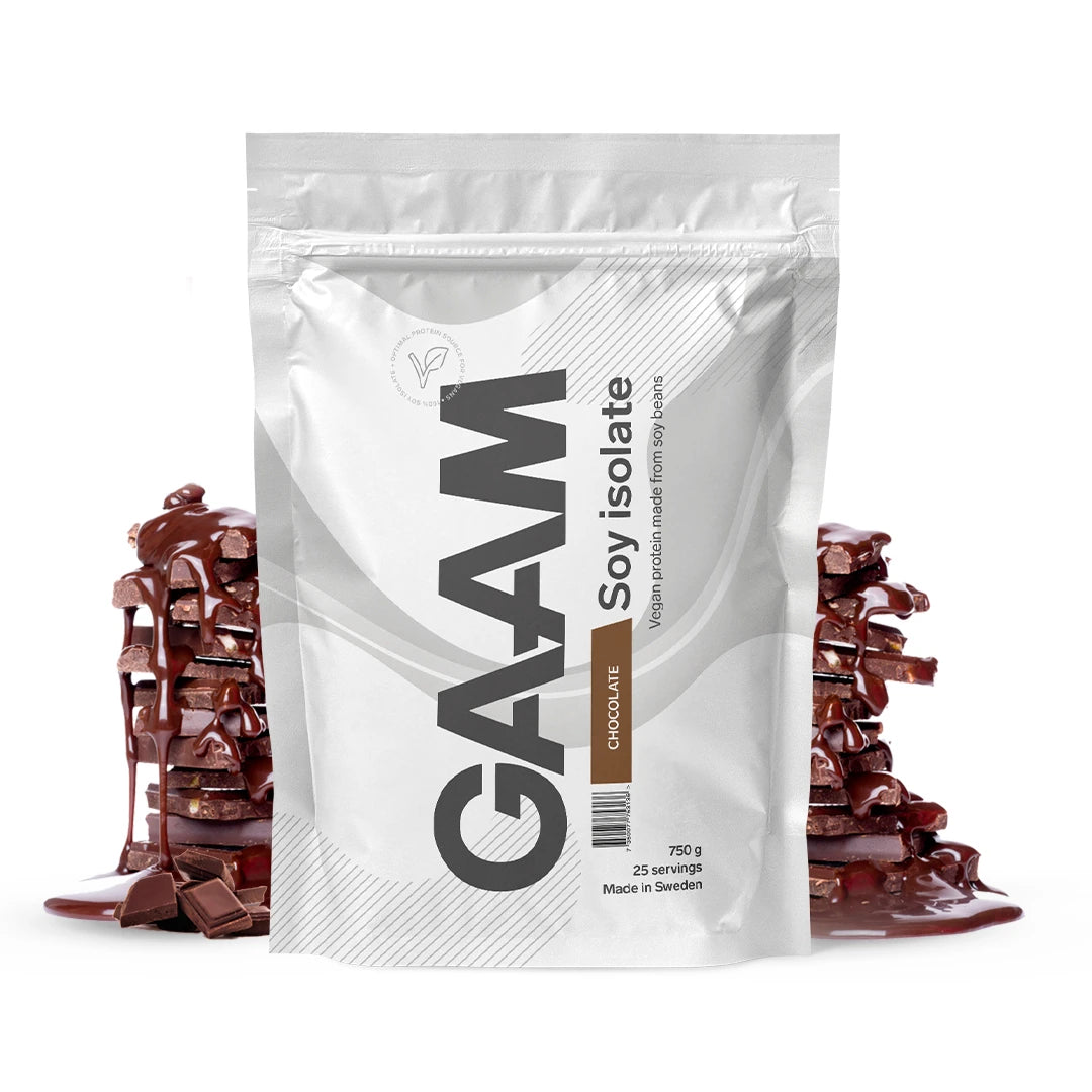 GAAM Soy Isolate 750 g veganskt proteinpulver förpackat i en vit påse med bruna detaljer för smaken Chocolate.