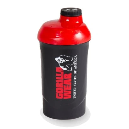 Gorilla Wear Wave Shaker Black/Red, en svart shaker i plast med rött lock och vit Gorilla Wear-logotyp.