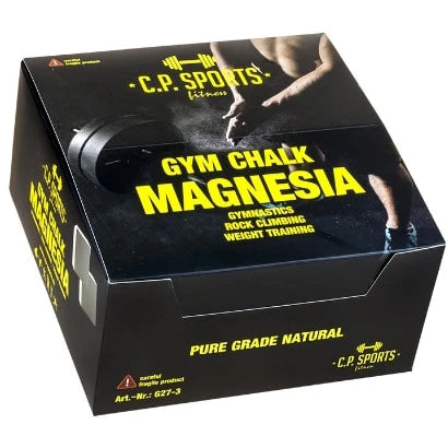 C.P. Sports Gym Chalk (Magnesium) 1 Block förpackad i en svart kartong med gul text för förbättrat grepp vid träning.