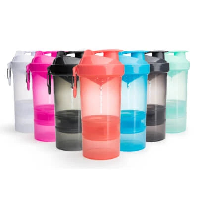 Smartshake Original2Go 600 ml i flera olika färger, tillverkade i tålig plast med smarta förvaringsfack.