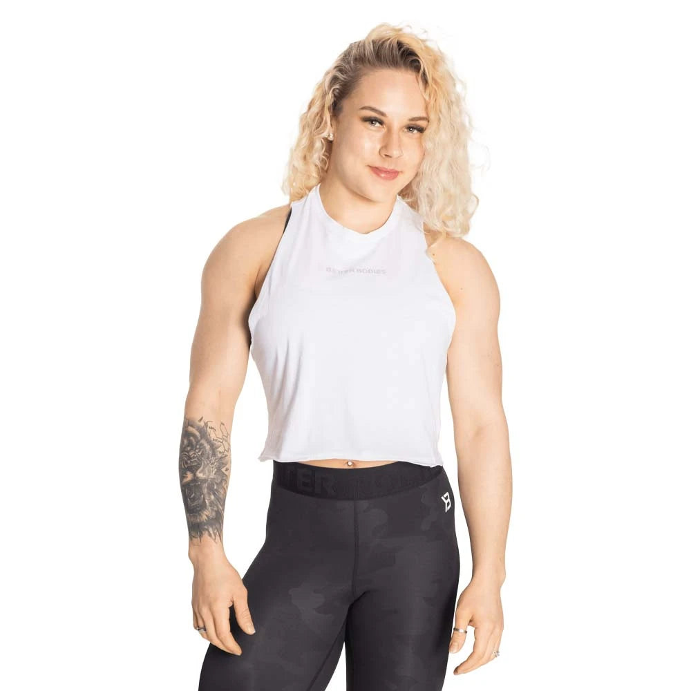 Better Bodies Fluid Loose Racerback White, ett croppat träningslinne i vit bomull med lös passform., bild 1 av 2