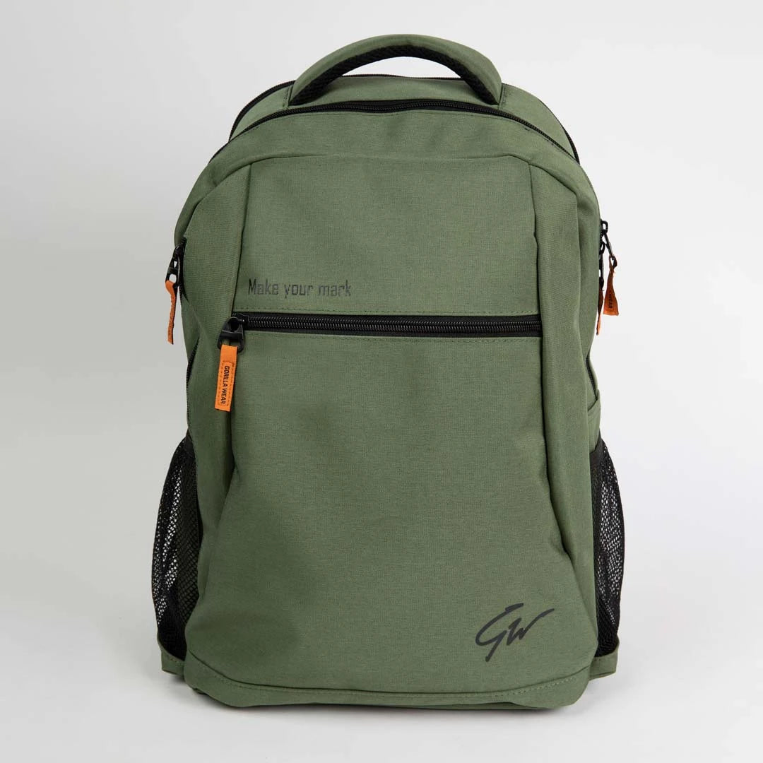 Gorilla Wear Duncan Backpack Army Green, en rymlig och tålig grön ryggsäck med svarta detaljer och meshfickor på sidorna.