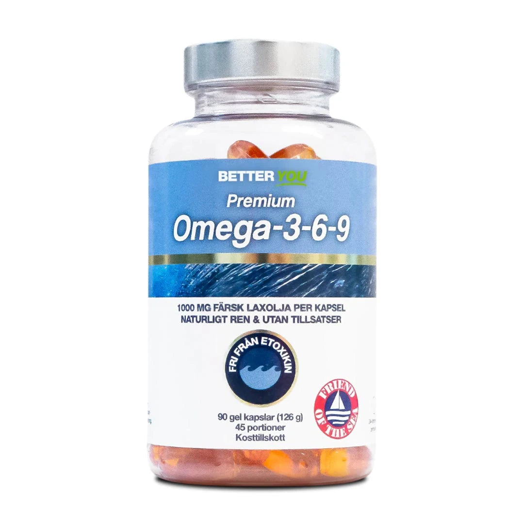 Better You Premium Omega-3 90 caps kosttillskott i en genomskinlig burk med blå och vit etikett fylld med orangea kapslar.