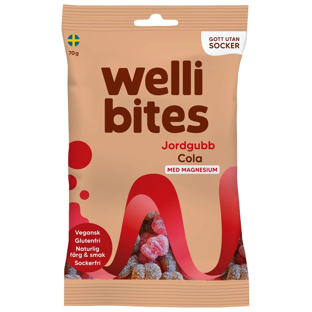 Wellibites Candy 70 g sockerfritt godis i en beige påse med röda detaljer för smaken Jordgubb Cola.