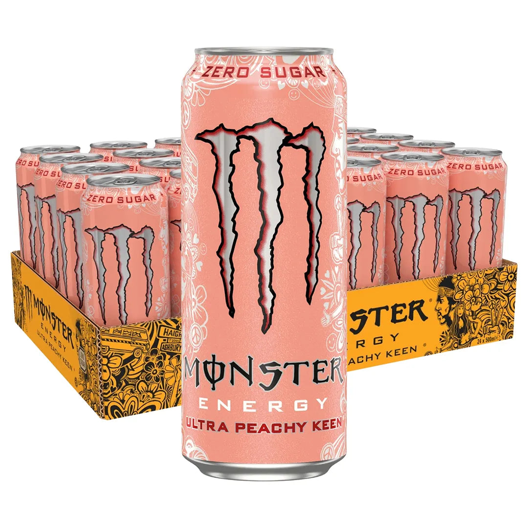 24 x Monster Energy 500 ml Ultra Peachy Keen (sockerfri) i ett gult flak med persikofärgade burkar.