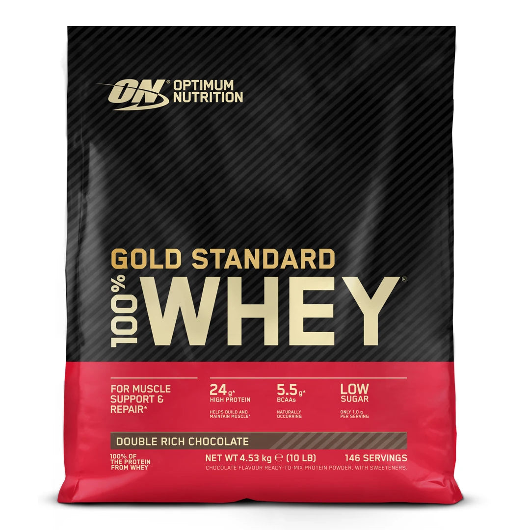 Optimum Nutrition 100% Whey Gold Standard 4.5 kg proteinpulver i en svart och röd påse för smaken Double Rich Chocolate.