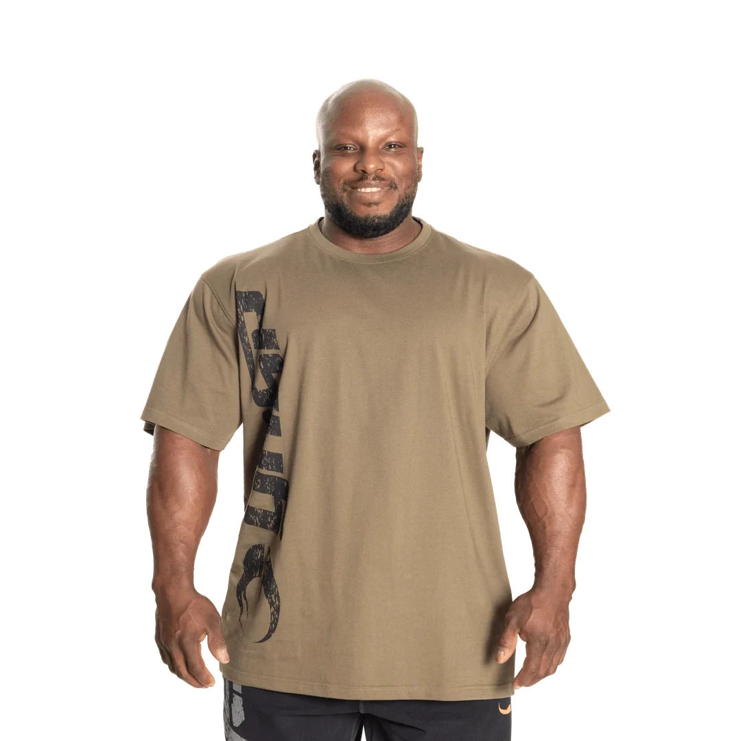 GASP Original Tee Washed Green, en tvättad grön tränings-t-shirt med klassisk passform och stor svart logotyp på sidan., bild 1 av 1