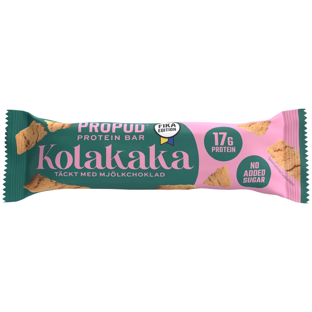 NJIE ProPud Proteinbar 55 g i en blågrön och rosa förpackning för smaken Kolakaka., bild 4 av 8