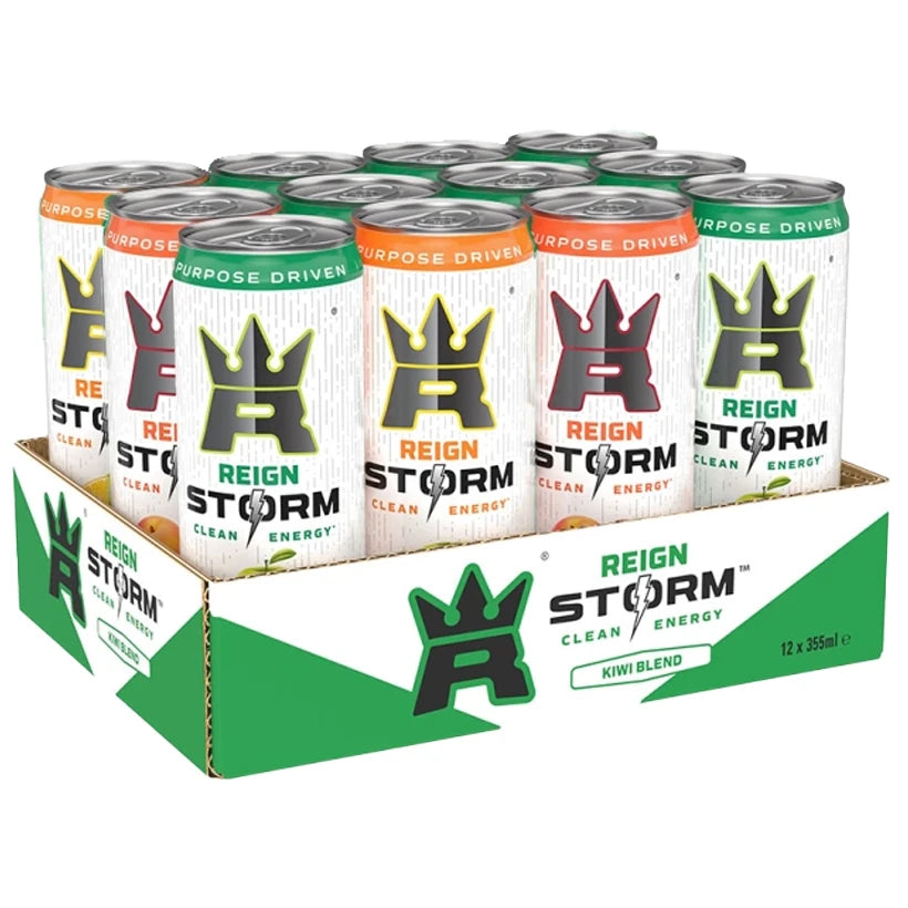 12 x Reign Storm Energy 355 ml Mixflak i ett grönt och vitt pappersflak med burkar i olika färger för blandade smaker.
