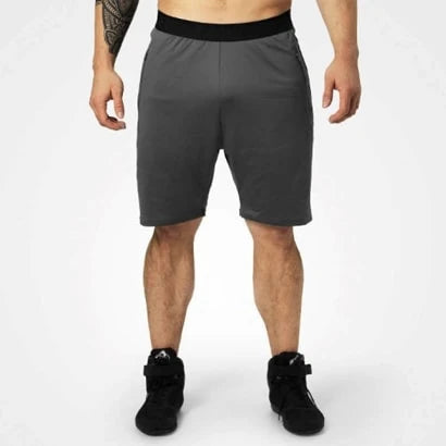Better Bodies Brooklyn Gym Shorts Iron är mörkgrå träningsshorts för herr med svart elastisk midja och fickor.